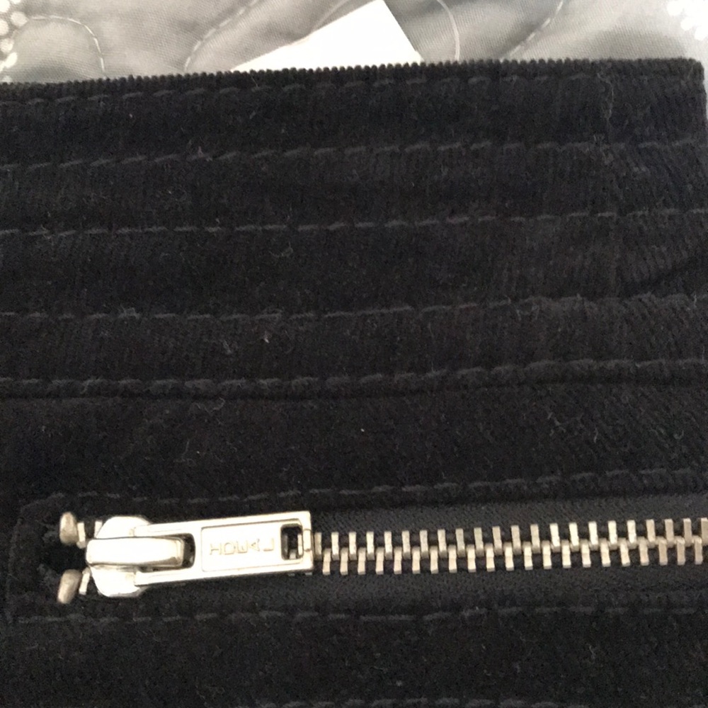 New with tag Tommy Hilfiger corduroy skirt - Picture 6 of 6